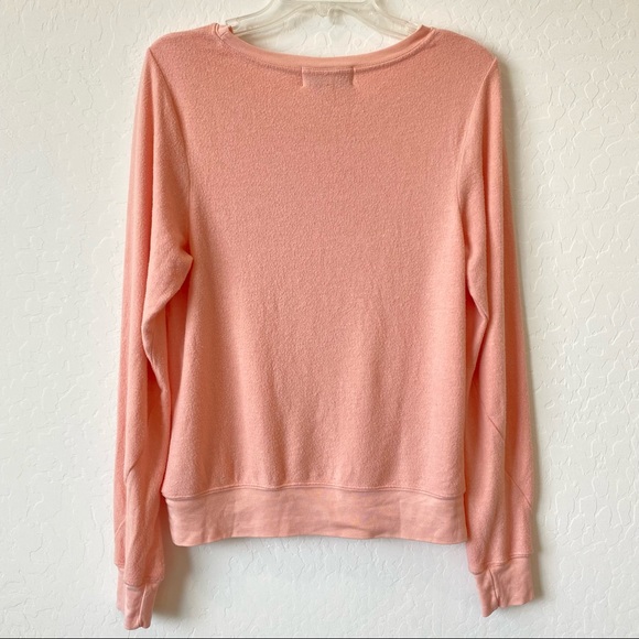 WILDFOX Tri Bolt Graphic Sweatshirt Guava Medium - Picture 6 of 6